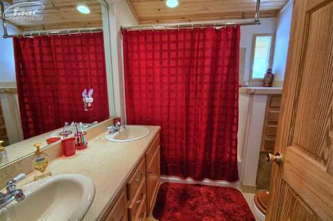 5151 Owen Road Linden, MI 48451 - Photo 16 of 26 20387185-15.JPG