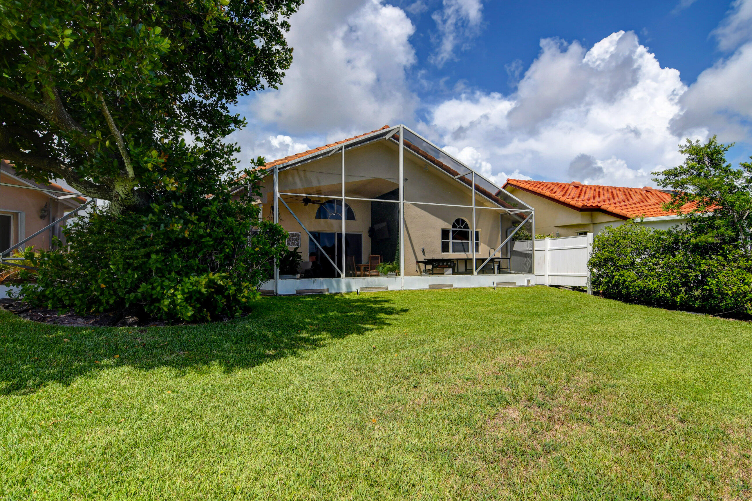 5325 Bodega Place Delray Beach, FL 33484 - Photo 33 of 40 a view of a house with backyard and garden