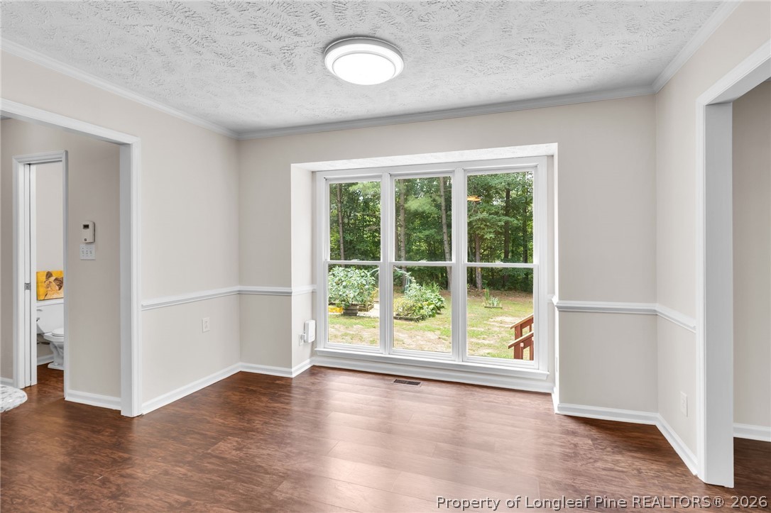 7837 Shuttle Road Fayetteville, NC 28311 - Photo 11 of 49 Kitchen dine in area