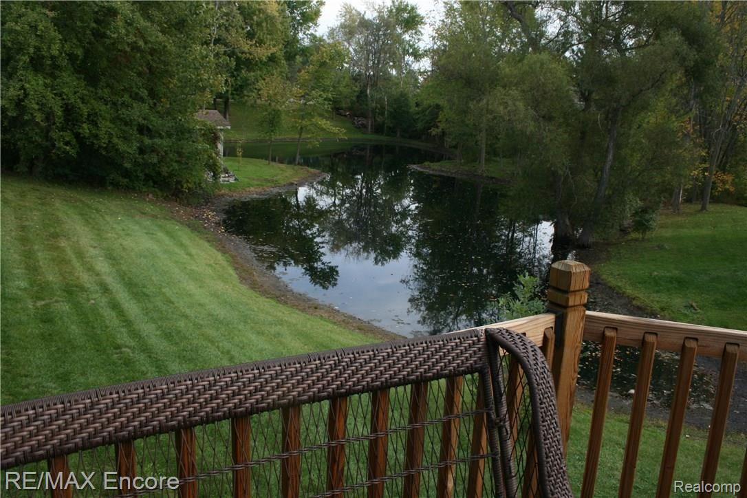 8657 Miller Road Clarkston, MI 48348 - Photo 41 of 44 IMG_2161.JPG