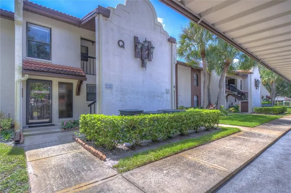 $2,150 | 3505 Tarpon Woods Boulevard, Unit Q409, Palm Harbor, FL 34685