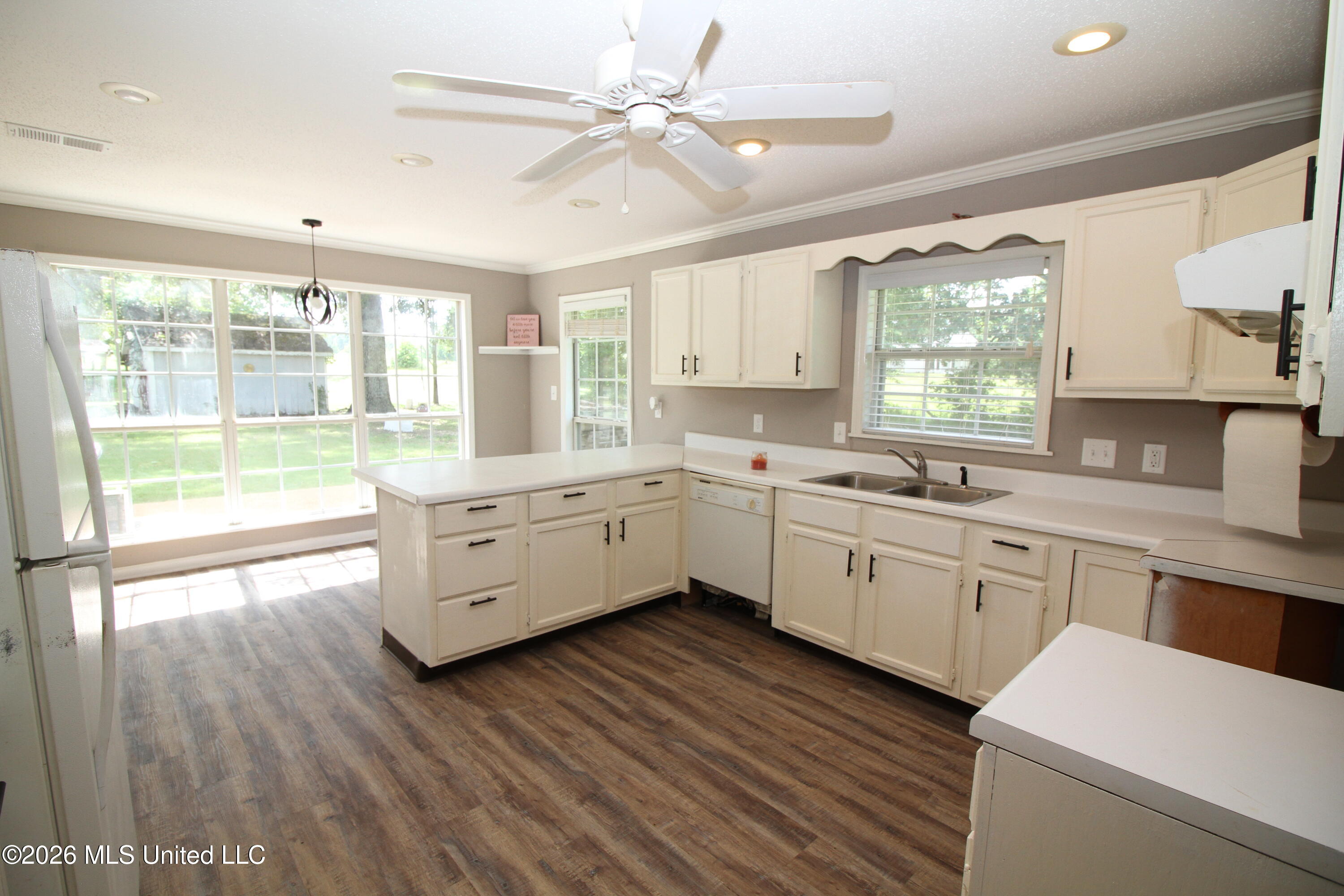 903 Shinault Road Byhalia, MS 38611 - Photo 9 of 28 IMG_7669