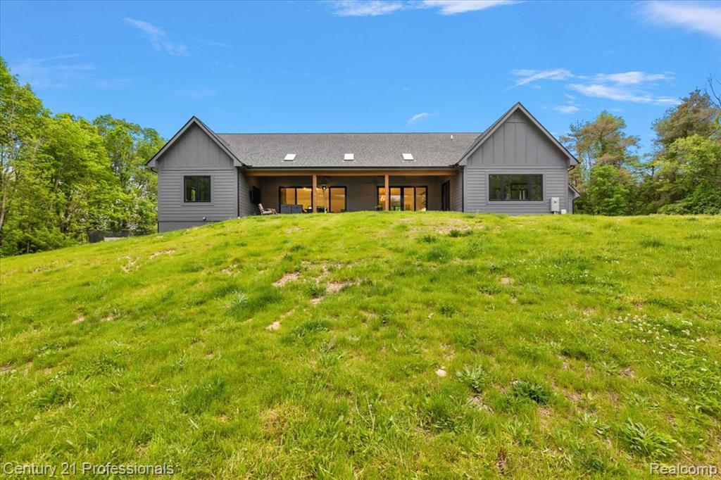 5340 Clarkston Road Clarkston, MI 48348 - Photo 61 of 73