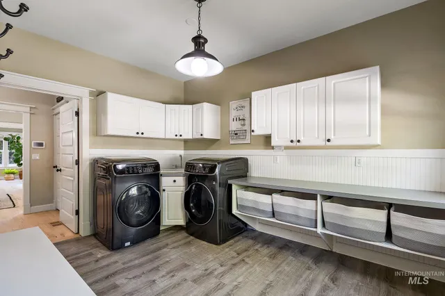 $1,799,990 | 515 North Sierra View Way, Eagle, ID 83616