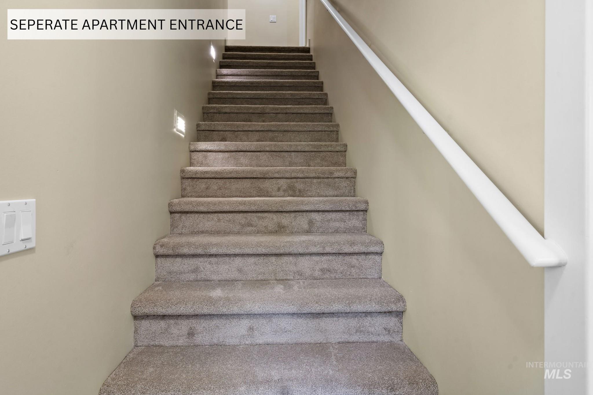 515 North Sierra View Way Eagle, ID 83616 - Photo 32 of 50 View of stairway