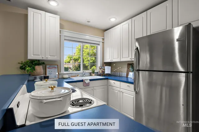 $1,799,990 | 515 North Sierra View Way, Eagle, ID 83616