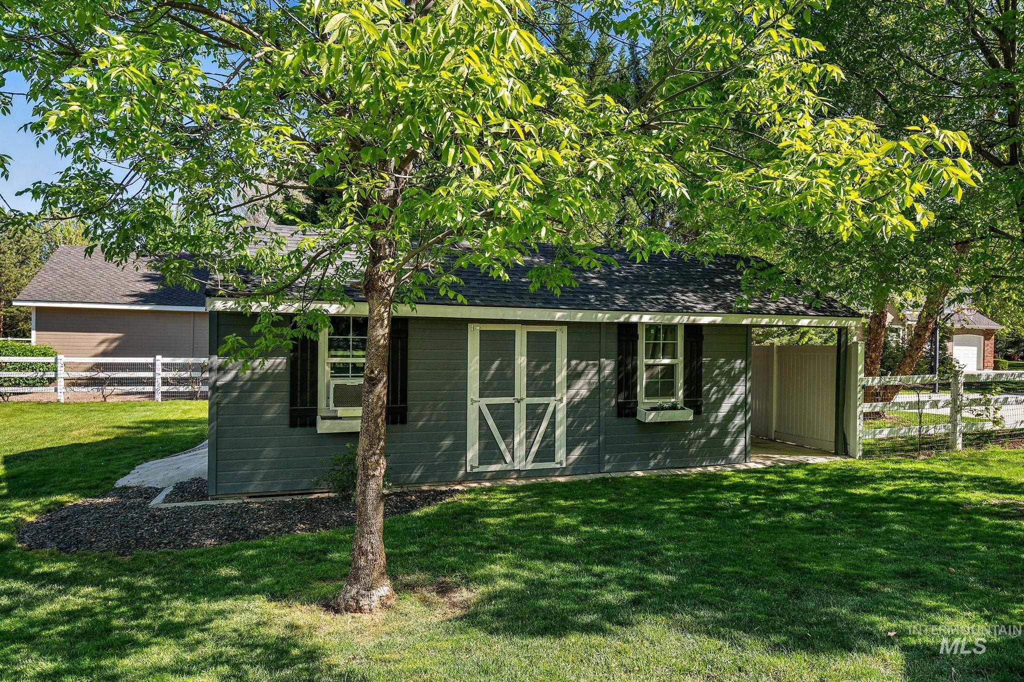 515 North Sierra View Way Eagle, ID 83616 - Photo 41 of 50