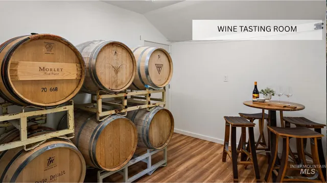 $1,799,990 | 515 North Sierra View Way, Eagle, ID 83616