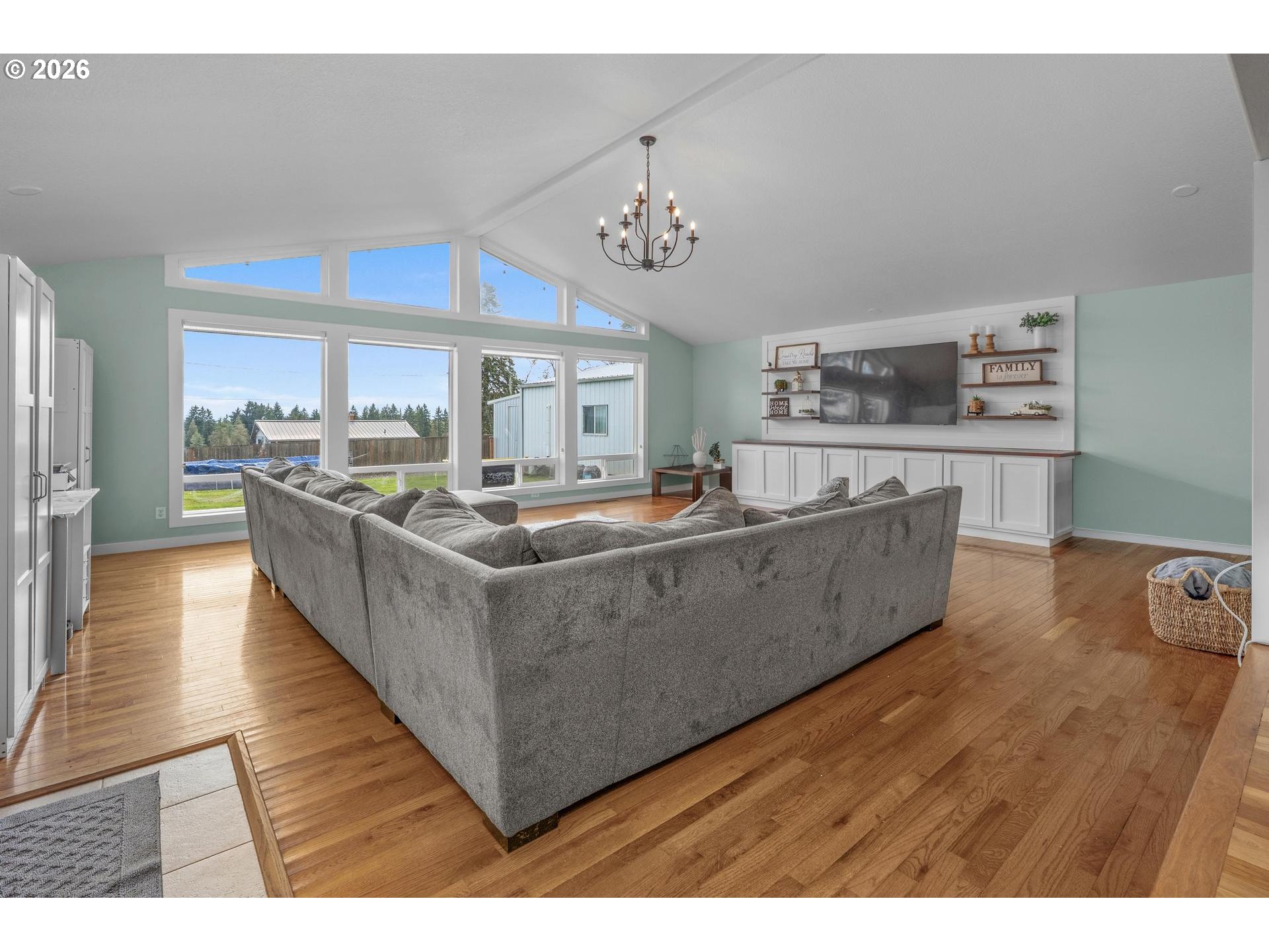 35254 Pittsburg Road St. Helens, OR 97051 - Photo 8 of 38 a living room with stainless steel appliances kitchen island granite countertop a large kitchen counter top and stainless steel appliances