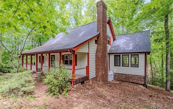 $299,900 | 169 Tanglewood Drive, Mount Airy, NC 27030