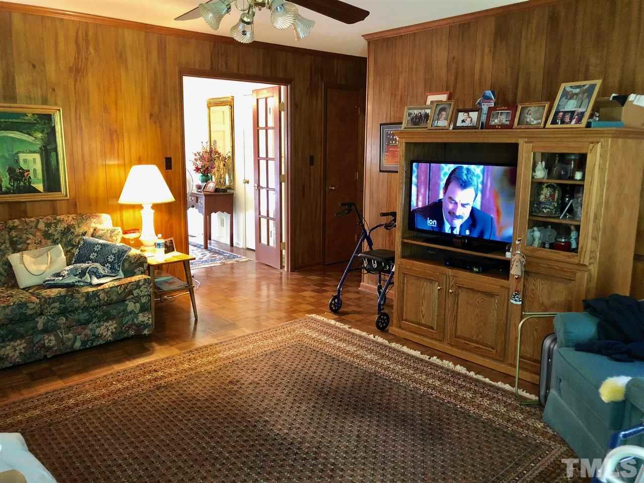 2280 Satterwhite Point Road Henderson, NC 27537 - Photo 11 of 21 Gallery Image 11