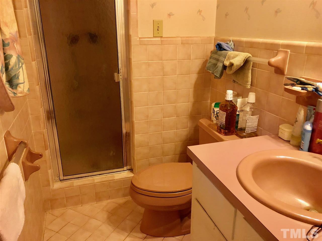 2280 Satterwhite Point Road Henderson, NC 27537 - Photo 14 of 21 Gallery Image 14