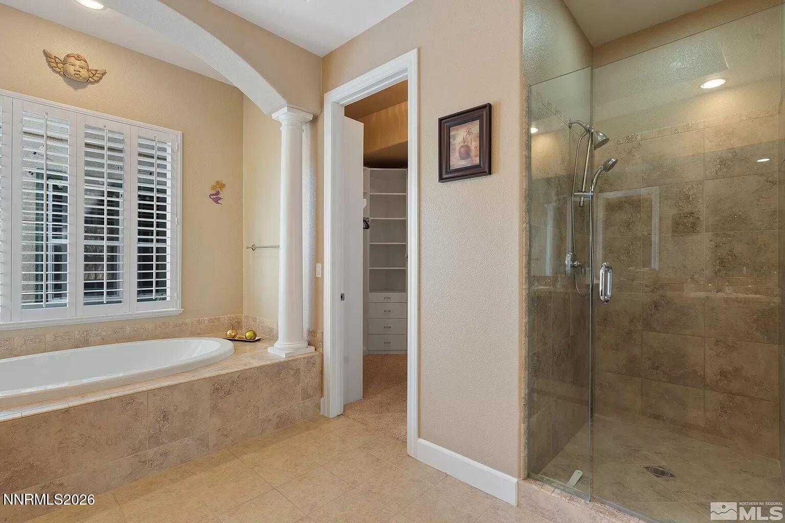 10885 Pentwater Drive Reno, NV 89521 - Photo 29 of 64 10885 Pentwater Pic Master Bath 2