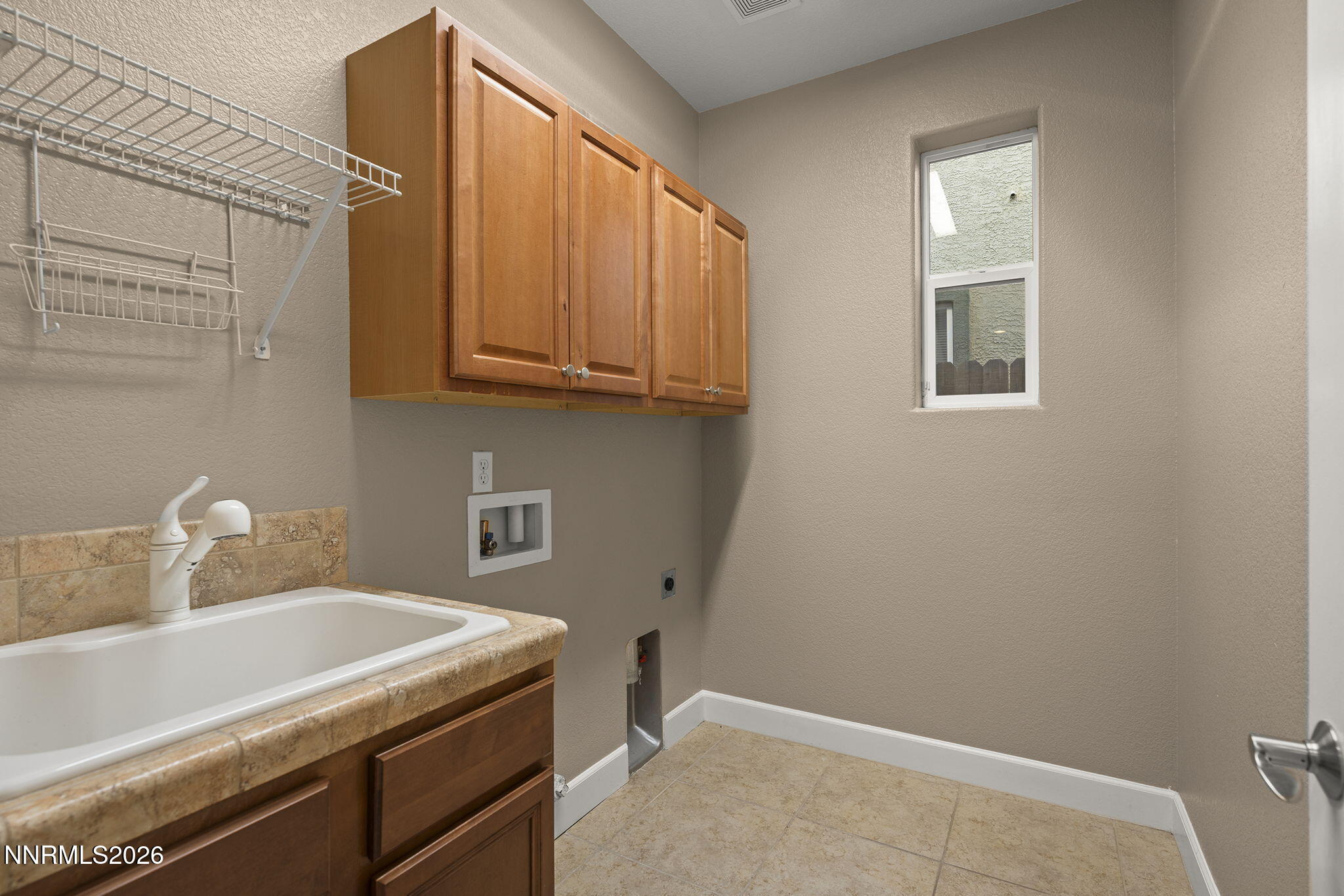 10885 Pentwater Drive Reno, NV 89521 - Photo 50 of 64 31-web-or-mls-_DSC4000