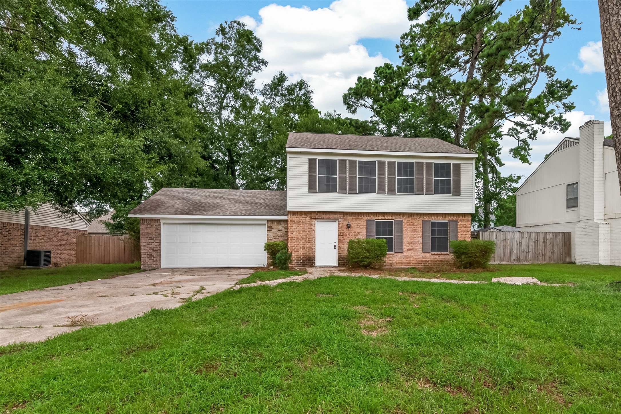 2711 Wood River Road Spring, TX 77373 - Photo 2 of 27