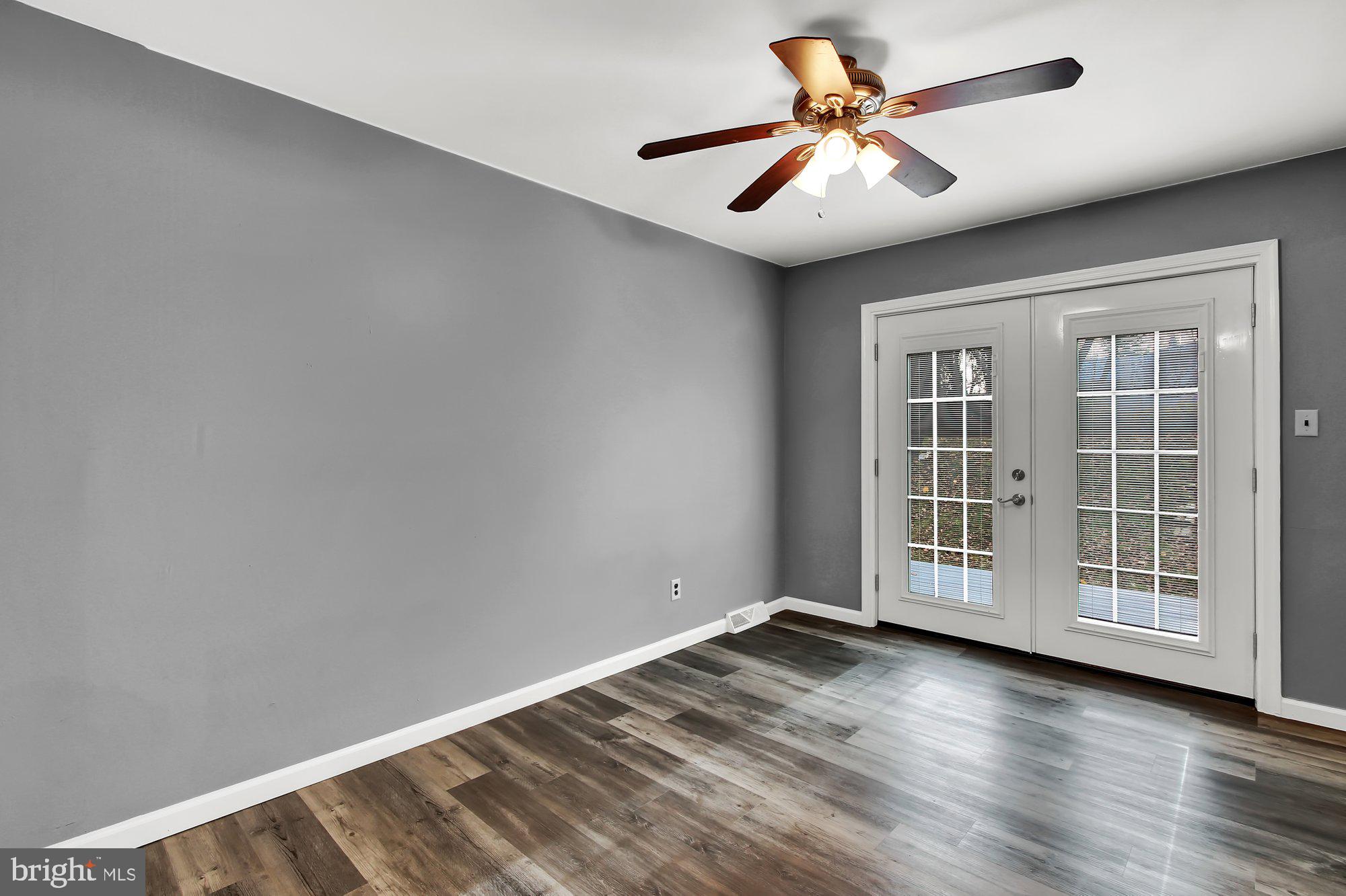 16 Higgins Road Newark, DE 19711 - Photo 6 of 27 Dining Area