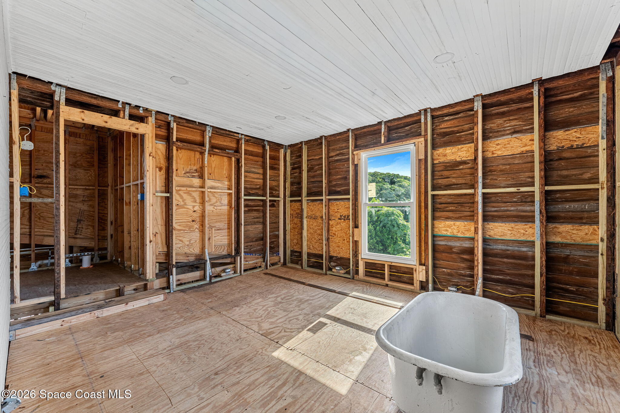 116 Center Street Cocoa, FL 32922 - Photo 27 of 53 upstairs 1