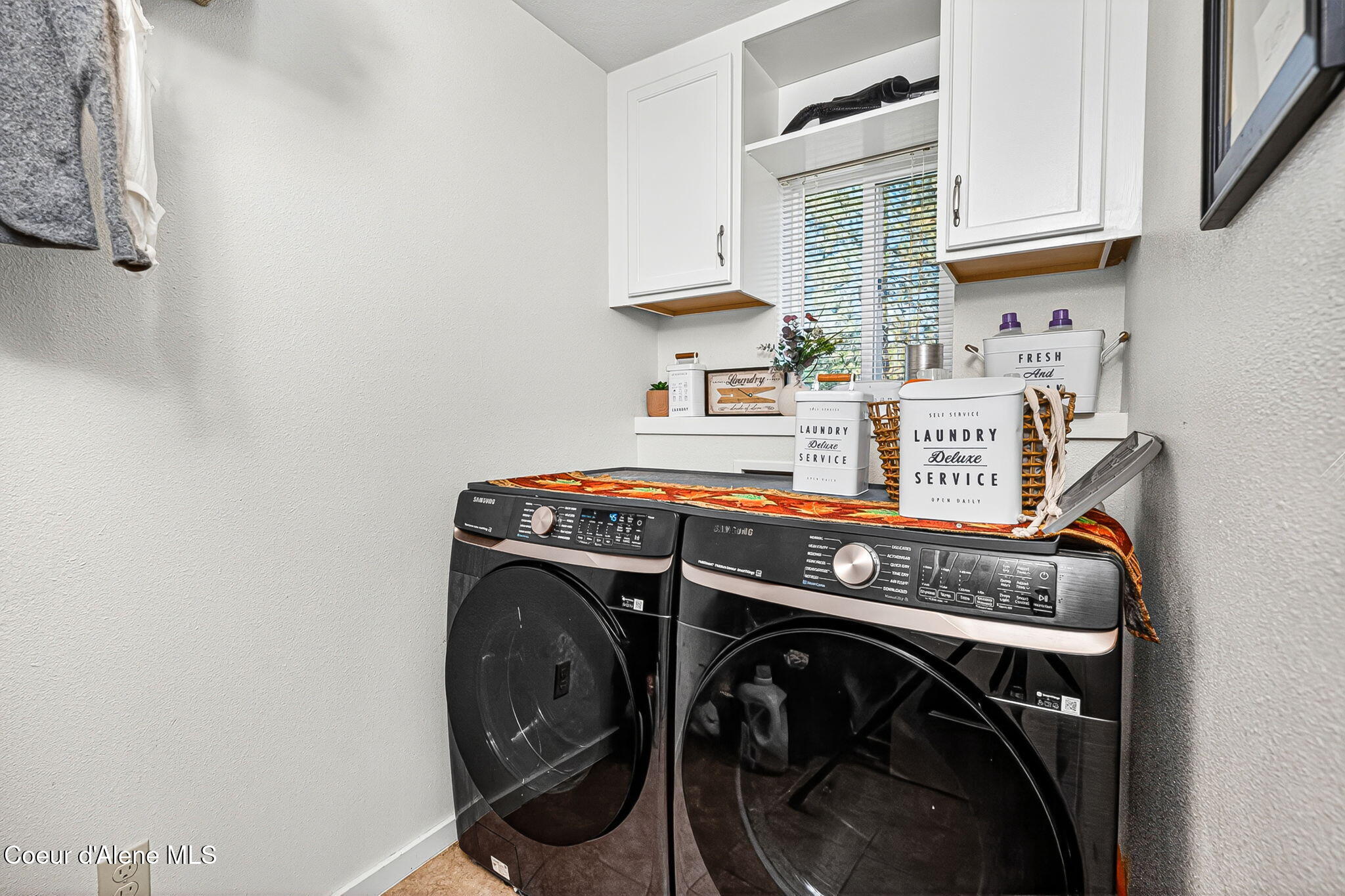 18341 West Highway 53 Rathdrum, ID 83858 - Photo 16 of 36 Laundry