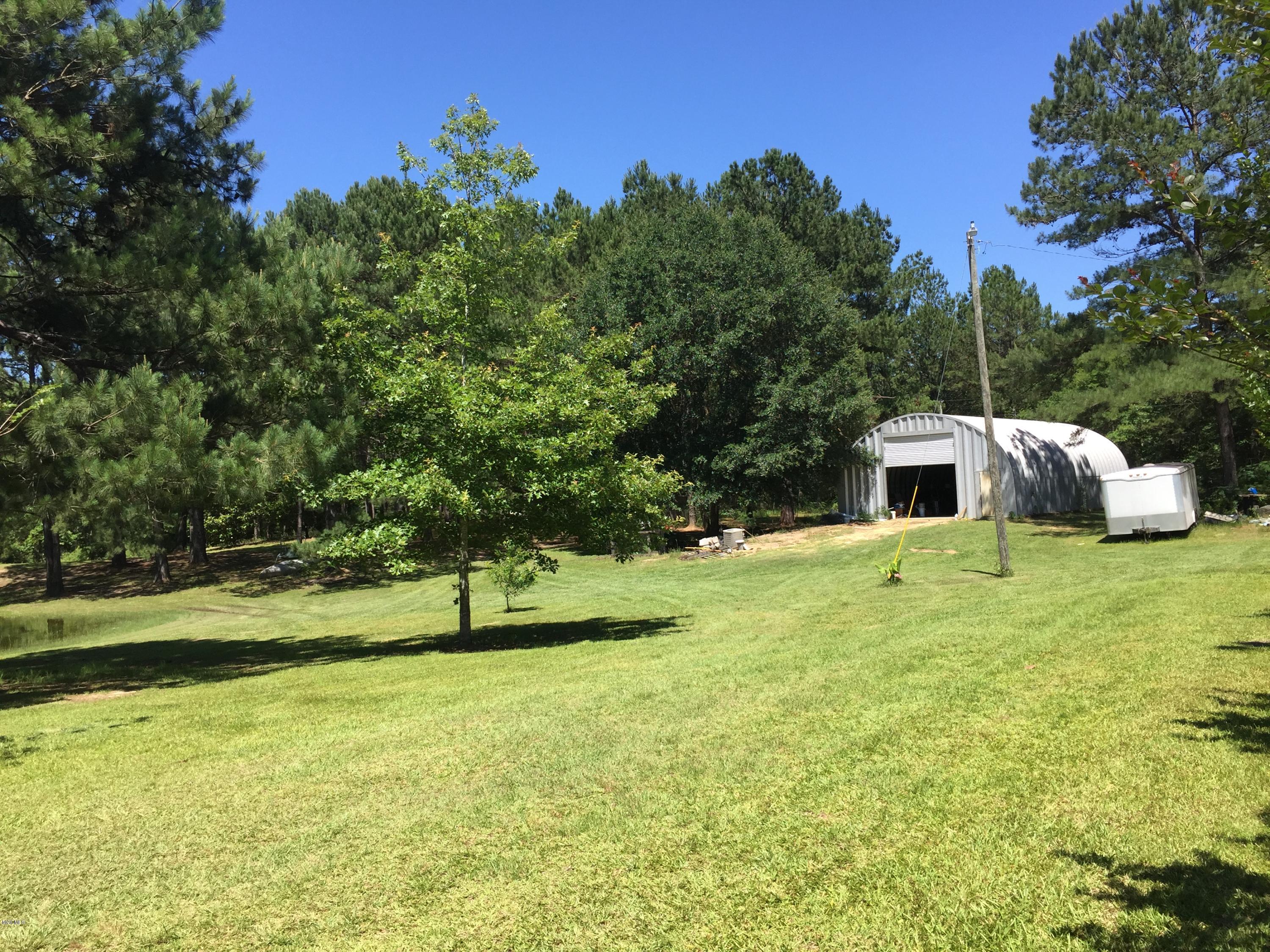 212 Bradley Road Lucedale, MS 39452 - Photo 6 of 23 IMG_5580