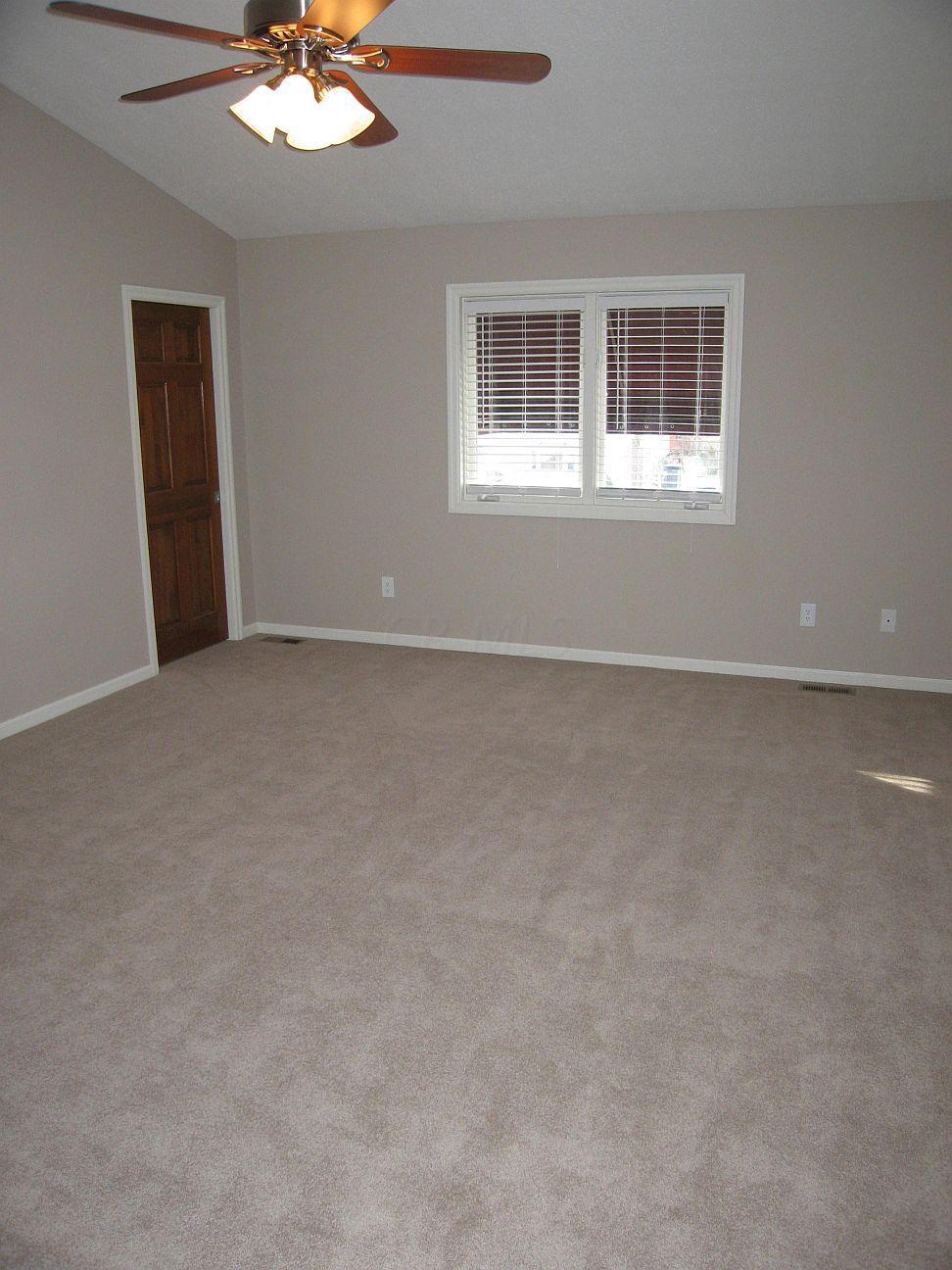 1608 Barrington Road Columbus, OH 43221 - Photo 13 of 27