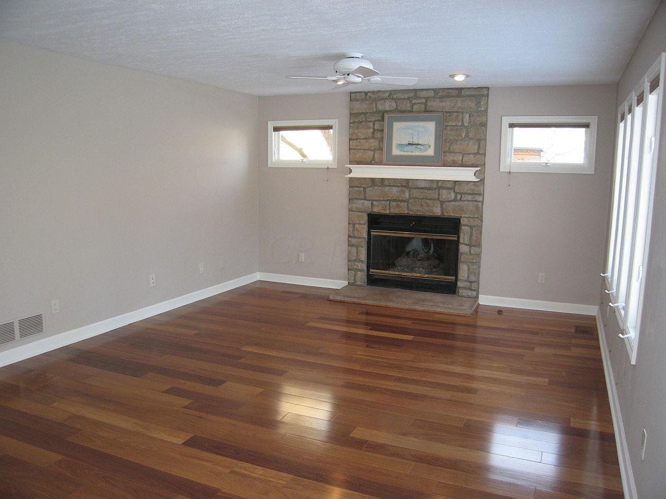 1608 Barrington Road Columbus, OH 43221 - Photo 6 of 27