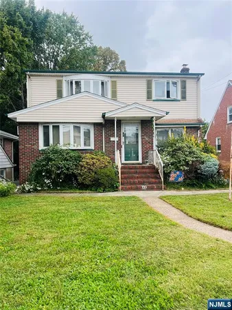 $1,660 | 96 South Main Street, Unit 1, Lodi, NJ 07644