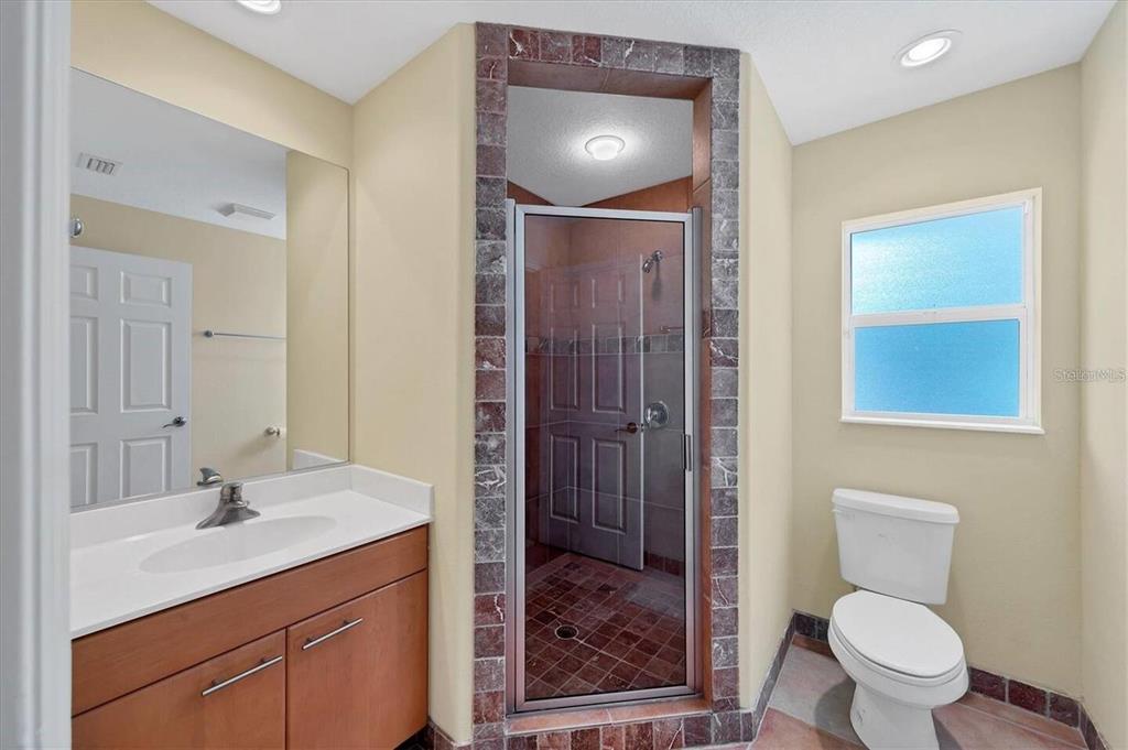 4250 Swift Road Sarasota, FL 34231 - Photo 18 of 23