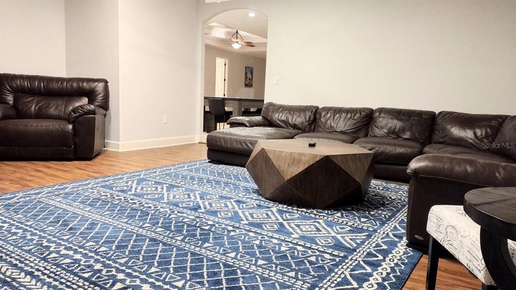 4250 Swift Road Sarasota, FL 34231 - Photo 8 of 23