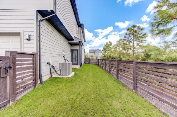 $2,790 | 18515 Parkland Row Drive, Cypress, TX 77433