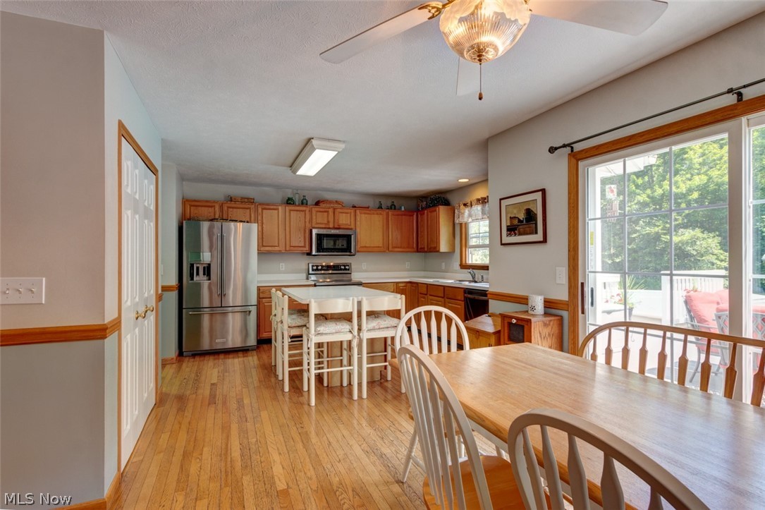 8821 Auburn Road Chardon, OH 44024 - Photo 8 of 35 Gallery Image 8