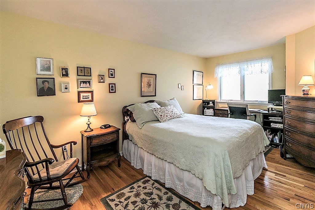 231 Oarlock Circle Manlius, NY 13057 - Photo 25 of 35 The second bedroom is also on the first floor.