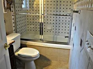 $925,000 | 5863 Bellaire Drive, New Orleans, LA 70124