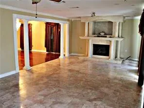 $925,000 | 5863 Bellaire Drive, New Orleans, LA 70124