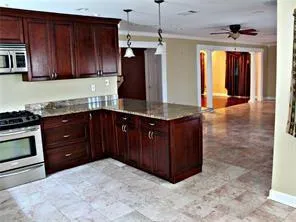 $925,000 | 5863 Bellaire Drive, New Orleans, LA 70124