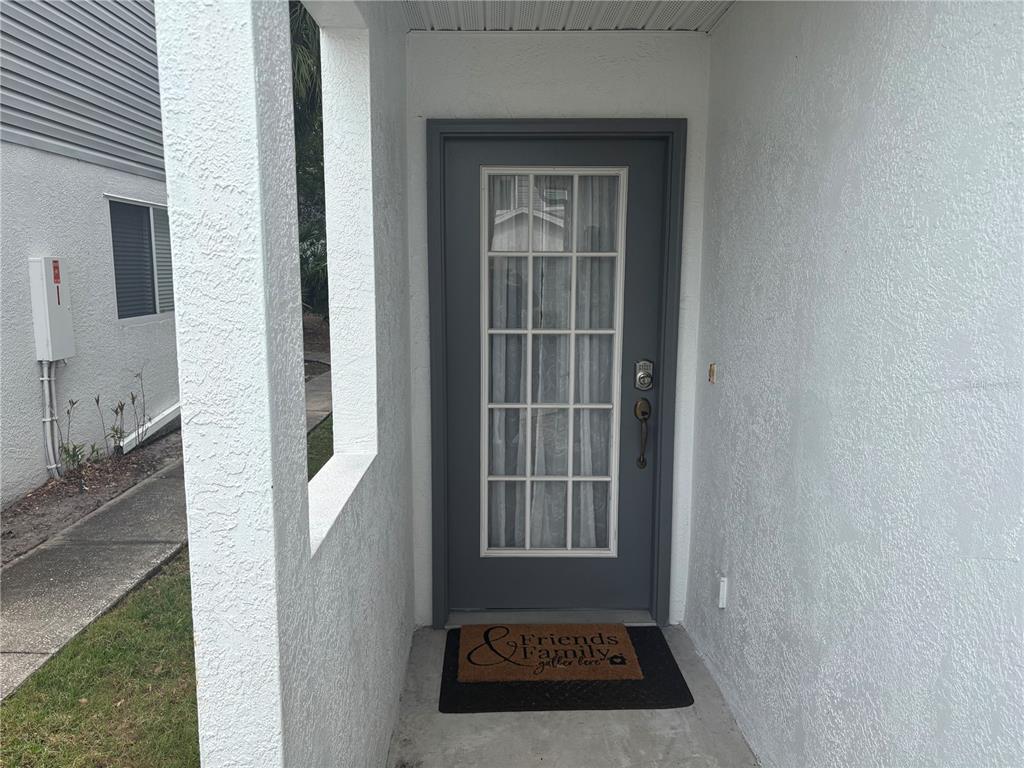 9122 Jake's Path Largo, FL 33771 - Photo 2 of 34