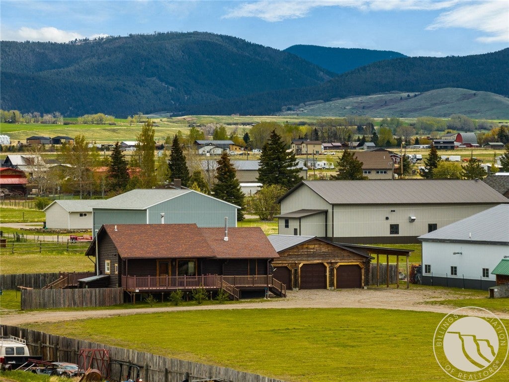 77300 Gallatin Road Bozeman, MT 59718 - Photo 14 of 48 Gallery Image 14