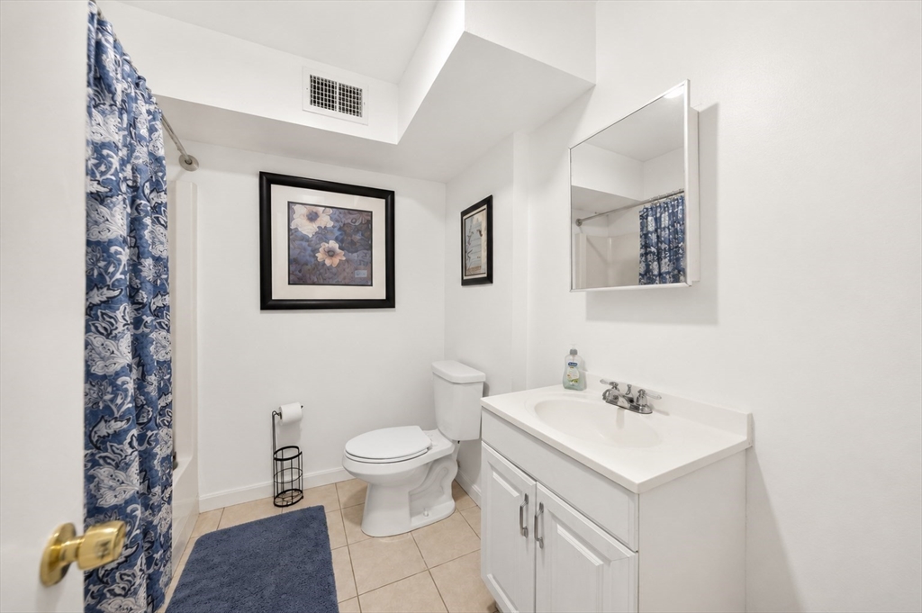 526 Third Street Fall River, MA 02721 - Photo 15 of 35