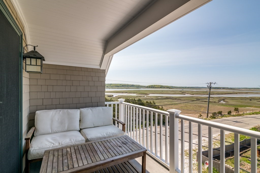 98 Central Avenue Scituate, MA 02066 - Photo 26 of 35