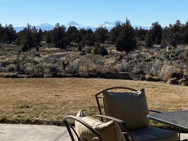 18178 Southwest Mount Adams Loop Powell Butte, OR 97753 - Photo 26 of 31 Cascades
