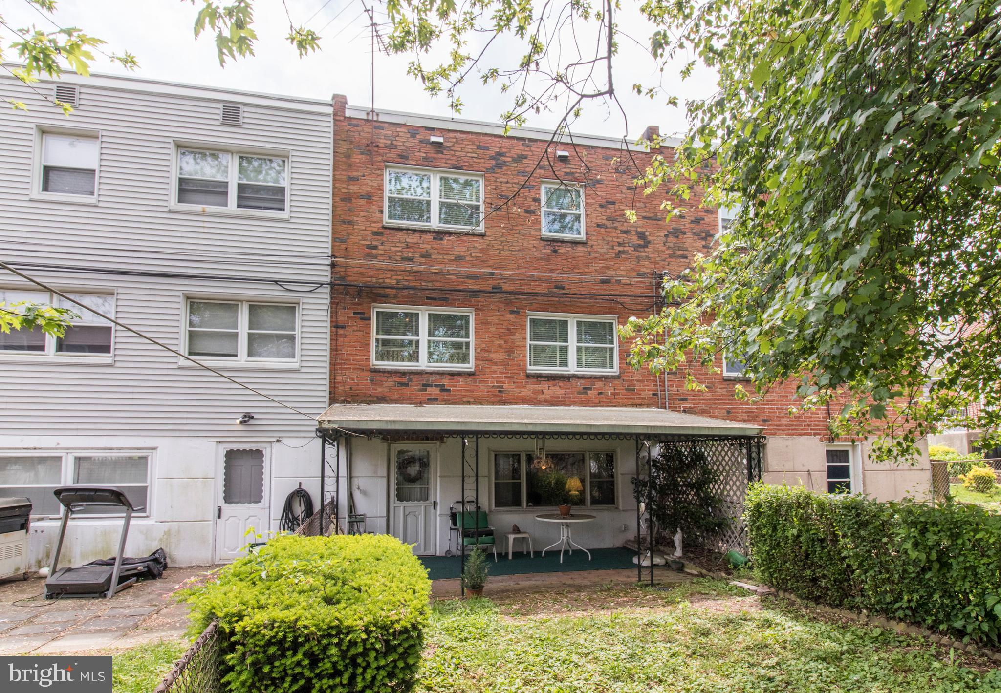 12413 Sweet Briar Road Philadelphia, PA 19154 - Photo 33 of 34 All Brick