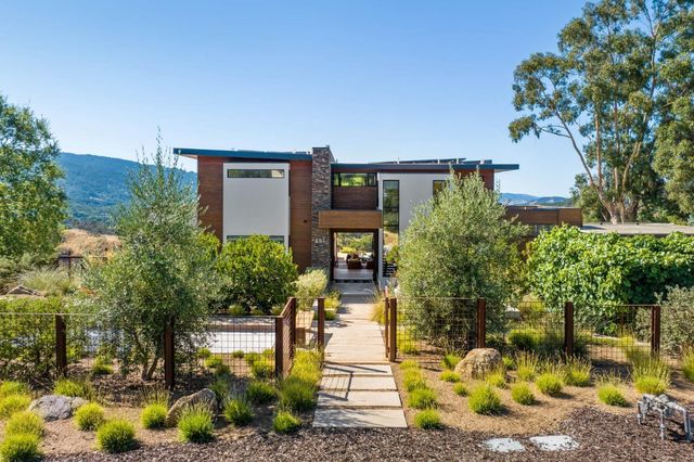 a house view with a outdoor space