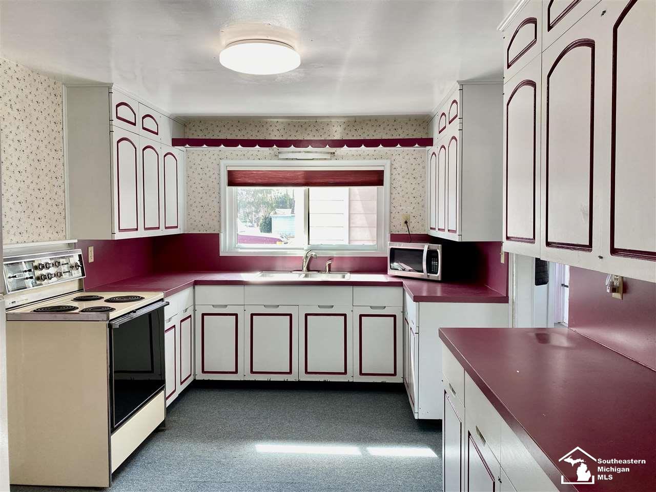 9045 Summerfield Road Temperance, MI 48182 - Photo 8 of 20