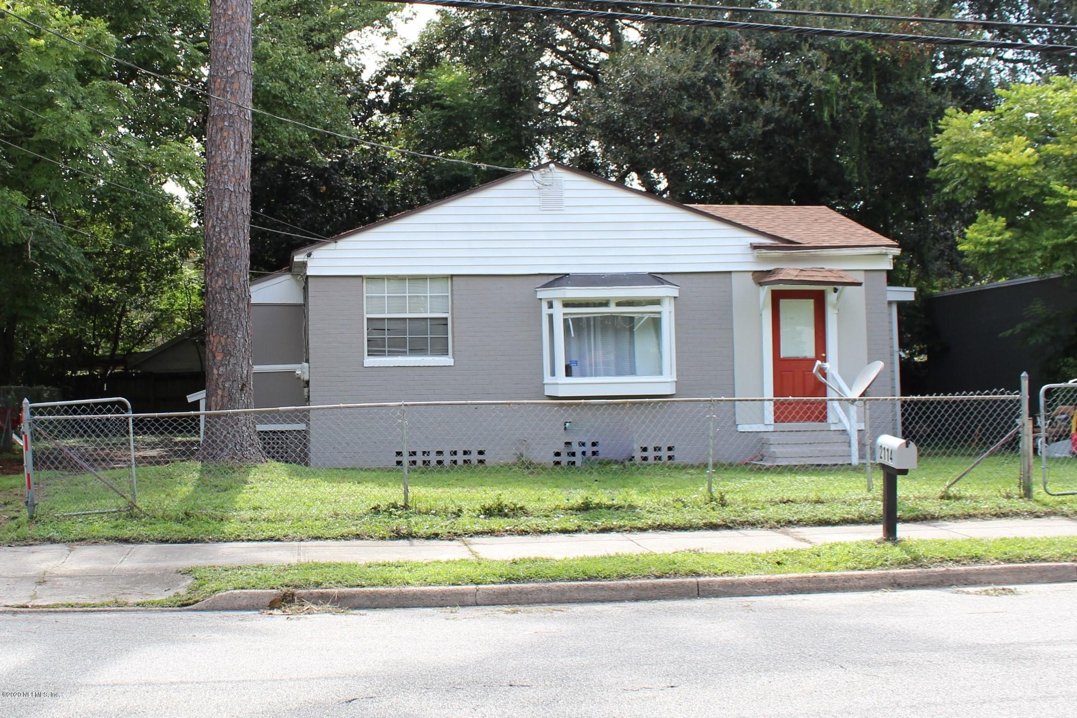 2114 Spring Park Road Jacksonville, FL 32207 - Photo 1 of 16 IMG_0343 (3)