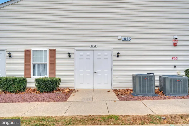 $1,400 | 1830 Vincenza Drive, Unit H, Eldersburg, MD 21784