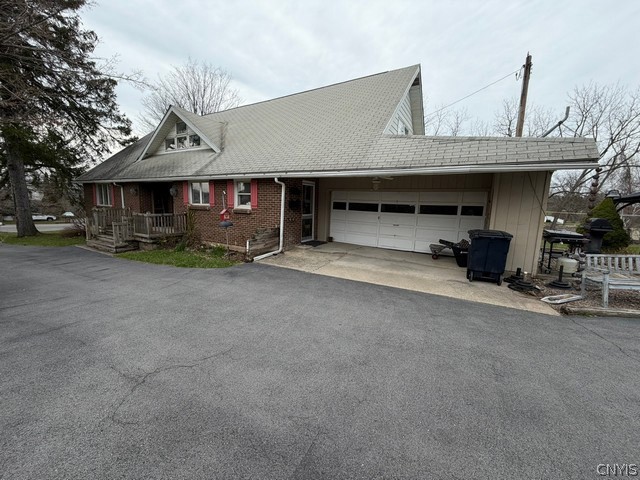 7084 North St Road Sennett, NY 13021 - Photo 1 of 39