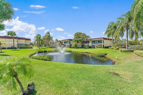 $475,000 | 717 Highway 1, Unit 812, Jupiter, FL 33477
