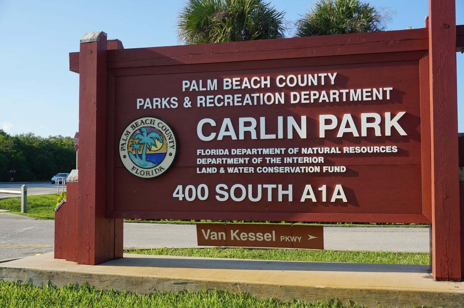 717 Highway 1, Unit 812 Jupiter, FL 33477 - Photo 33 of 41 a sign on the side of a building