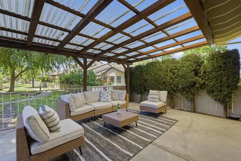 $899,000 | 3111 Lake Albano Circle, San Jose, CA 95135
