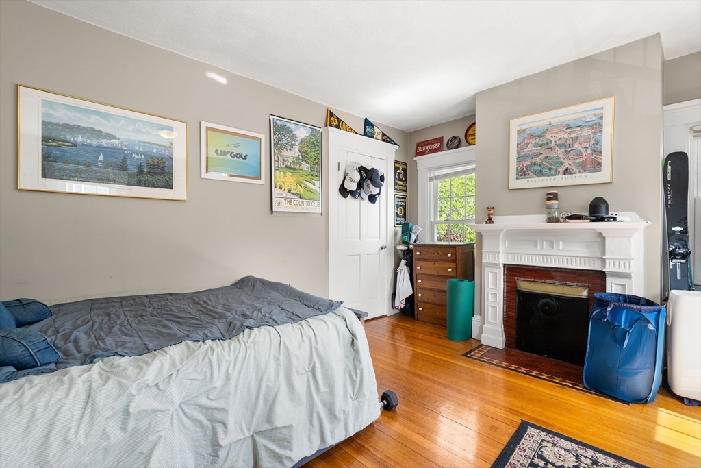 40 Victory Road Boston, MA 02122 - Photo 14 of 39