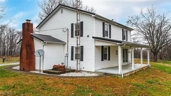 $465,000 | 435 Croston Road, Stockport, OH 43787